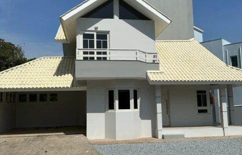 Casa com 4 quartos em Pedra Branca, Palhoça