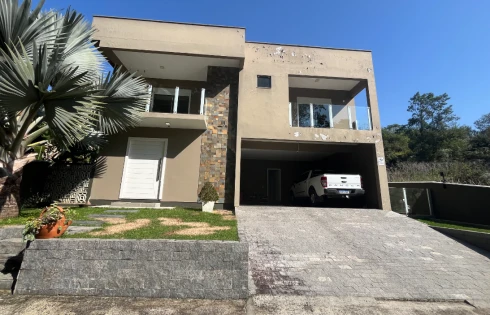 Casa com 3 quartos em Roçado, São José