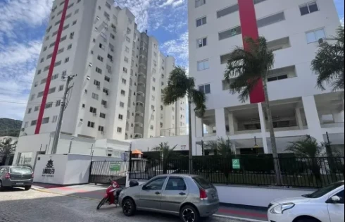 Apartamento com 2 quartos em Pedra Branca, Palhoça
