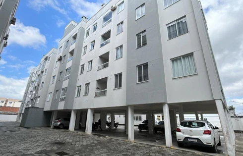 Apartamento com 3 quartos em Barra do Aririu , Palhoca 