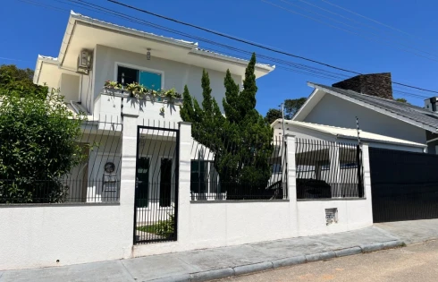 Casa com 3 quartos em Pagani, Palhoça