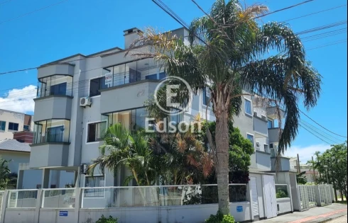 Apartamento com 3 quartos em Praia de Fora, Palhoça