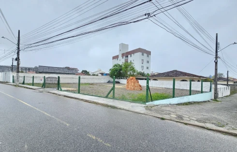 Terreno com 0 quartos em Centro, Palhoça
