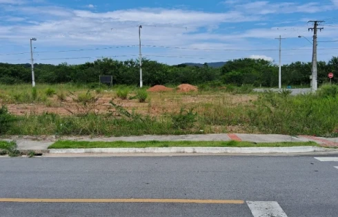 Terreno com 0 quartos em Forquilhas, São José