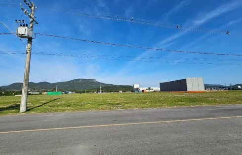 Terreno com 0 quartos em Sertão do Maruim, São José