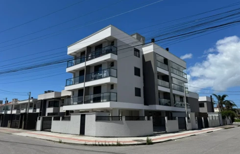 Apartamento com 2 quartos em Nova Palhoça, Palhoça