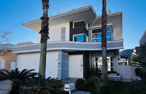 Casa com 3 quartos em Pedra Branca, Palhoça