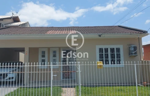 Casa com 2 quartos em Madri, Palhoça