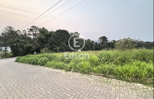 Terreno com 0 quartos em Forquilhinhas, São José