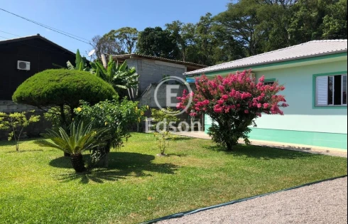 Casa com 3 quartos em Praia de Fora, Palhoça