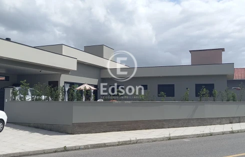 Casa com 3 quartos em Pedra Branca, Palhoça