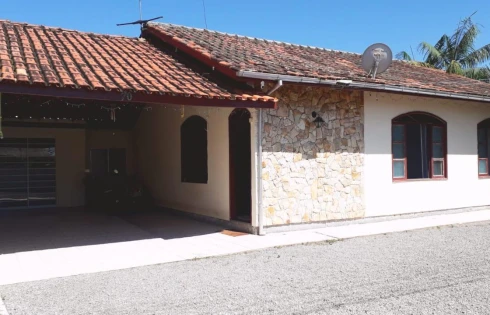 Casa com 3 quartos em Guarda do Cubatão, Palhoça