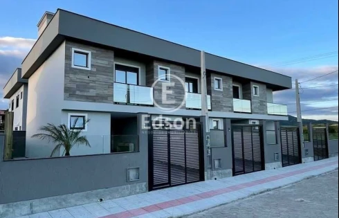 Casa com 2 quartos em Praia do Sonho, Palhoça