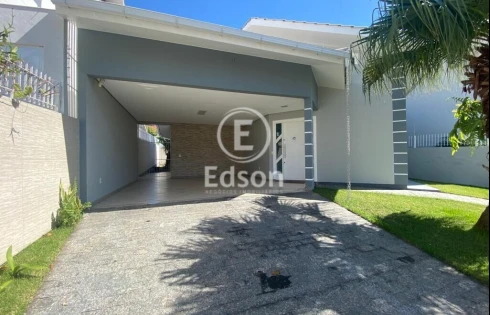 Casa com 3 quartos em Pagani, Palhoça