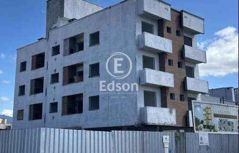 Apartamento com 2 quartos em Barra do Aririú, Palhoça