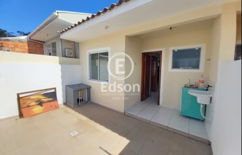 Casa Geminada com 2 quartos em Bela Vista, Palhoça