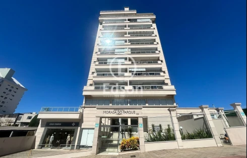 Apartamento com 3 quartos em Canto, Florianópolis