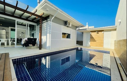 Casa com 3 quartos em Pedra Branca, Palhoça