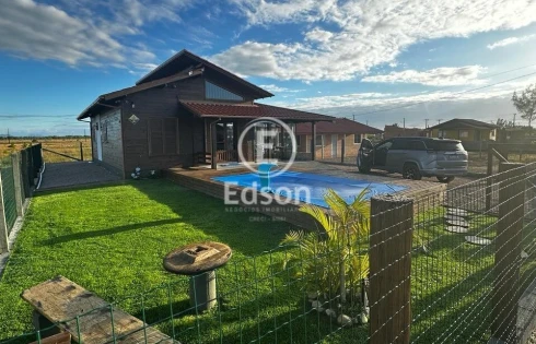 Casa com 3 quartos em Praia do Sol, Laguna