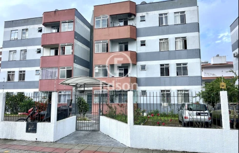 Apartamento com 3 quartos em Praia Comprida, São José