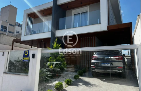 Casa com 3 quartos em Pagani, Palhoça