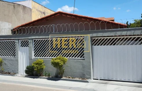 Casa com 2 quartos em Jacaré, Cabreúva