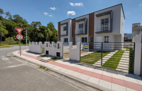 Apartamento com 2 quartos em Loteamento Parque Vale Verde, Palhoça