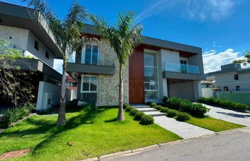 Apartamento com 3 quartos em Pedra Branca, Palhoça