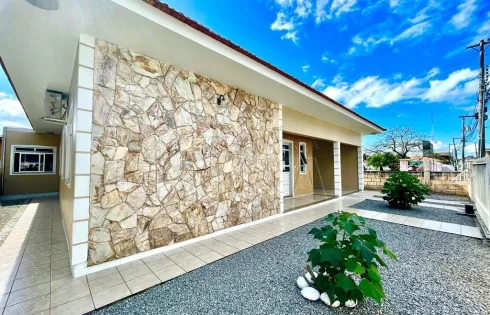 Apartamento com 3 quartos em Barra do Aririú, Palhoça