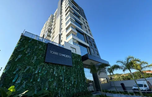 Apartamento com 2 quartos em Pedra Branca, Palhoça