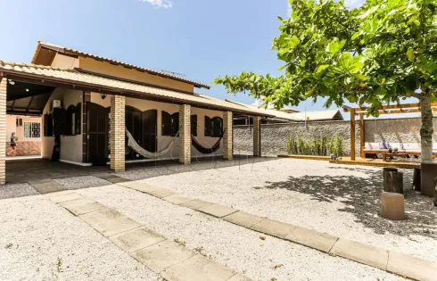 Apartamento com 5 quartos em Praia da Pinheira, Palhoça