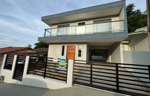 Apartamento com 4 quartos em Loteamento Jardins 3, Palhoça