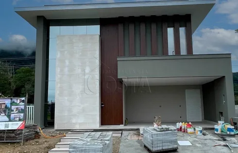 Apartamento com 4 quartos em Pedra Branca, Palhoça