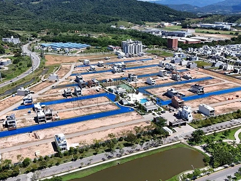 Apartamento com 0 quartos em Deltaville, Biguaçu