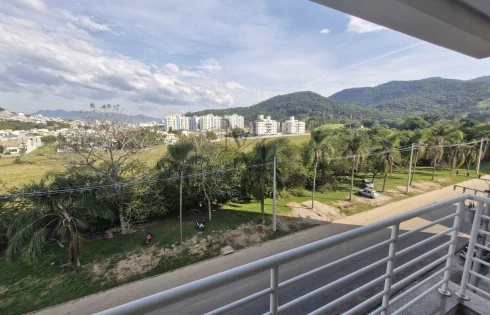 Apartamento com 2 quartos em Pedra Branca, Palhoça