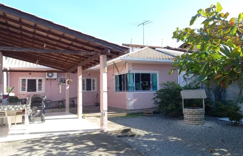 Casa com 2 quartos em Madri, Palhoça