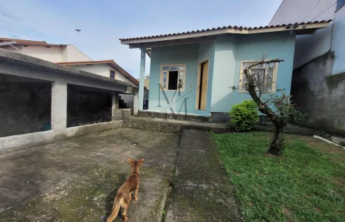 Casa com 2 quartos em Caminho Novo, Palhoça