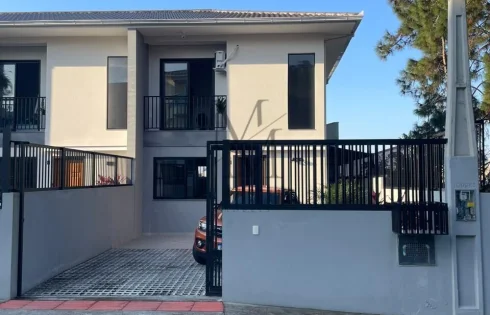 Sobrado com 2 quartos em Areias, São José