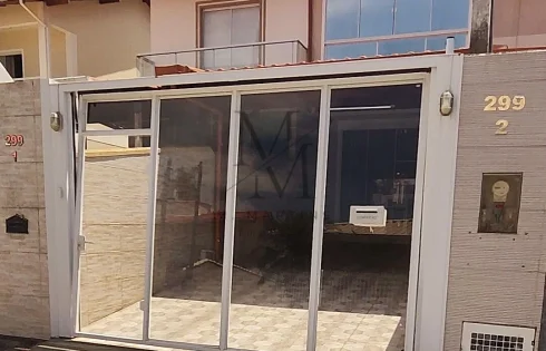 Sobrado com 2 quartos em Aririu, Palhoça