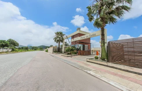 Apartamento com 2 quartos em Forquilhas, São José