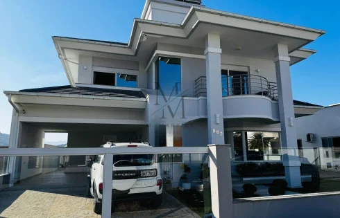 Casa com 3 quartos em Pedra Branca, Palhoça