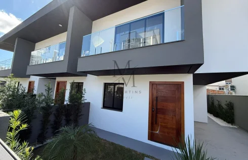 Sobrado com 2 quartos em Passa Vinte, Palhoça