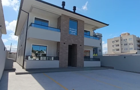 Apartamento com 2 quartos em Nova Palhoça, Palhoça