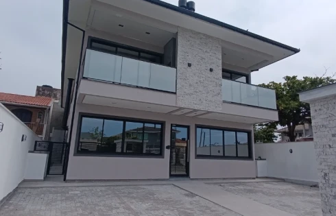 Apartamento com 3 quartos em Praia do Sonho, Palhoça