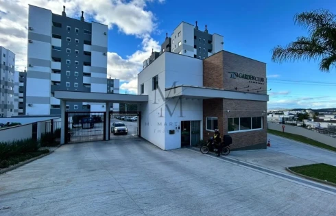 Apartamento com 2 quartos em , 