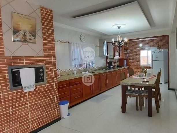 Casa em Centro, Palhoça. 4 quartos, 250m². Imagem 8 de 11