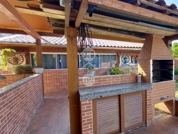 Casa em Centro, Palhoça. 4 quartos, 250m². Imagem 3 de 11