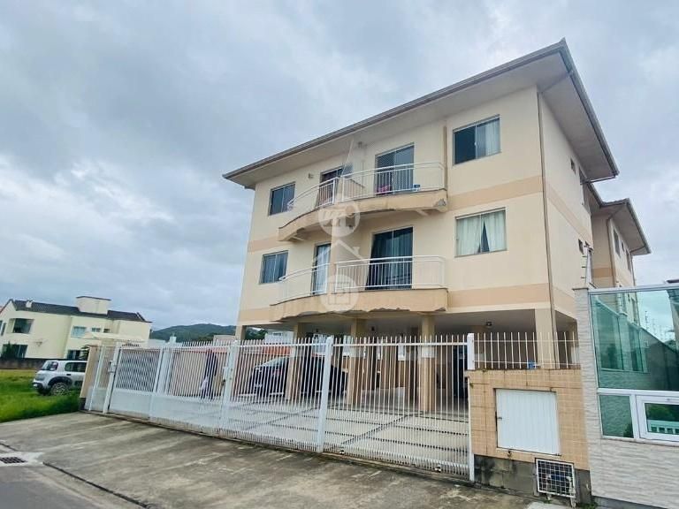 Apartamento em Aririu, Palhoça. 2 quartos, 750m². Imagem 2 de 4