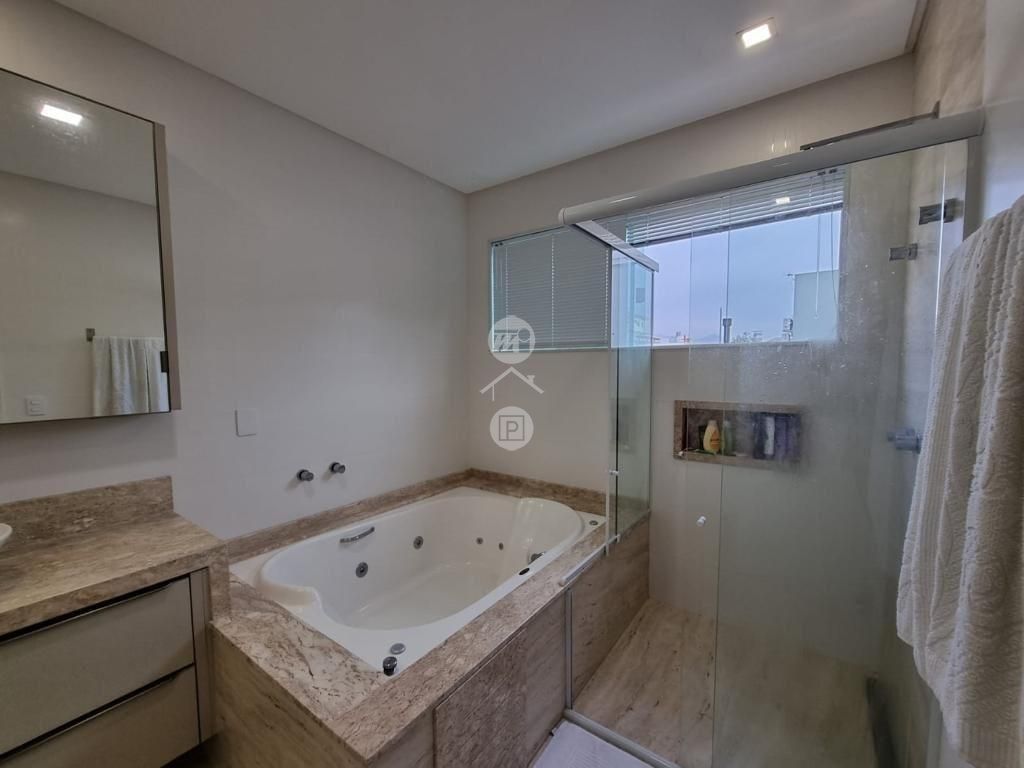 Casa em Pedra Branca, Palhoça. 4 quartos, 460m². Imagem 11 de 16