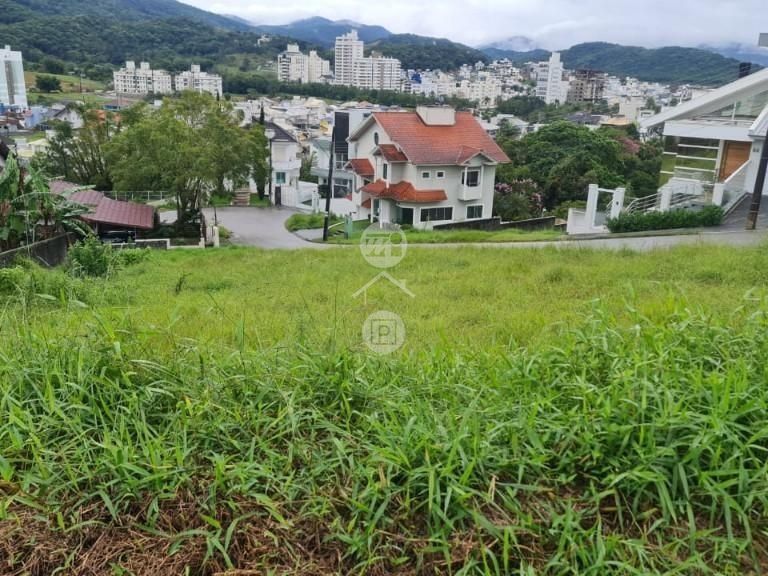 Terreno em Pedra Branca, Palhoça. 0 quartos, 541m². Imagem 2 de 2
